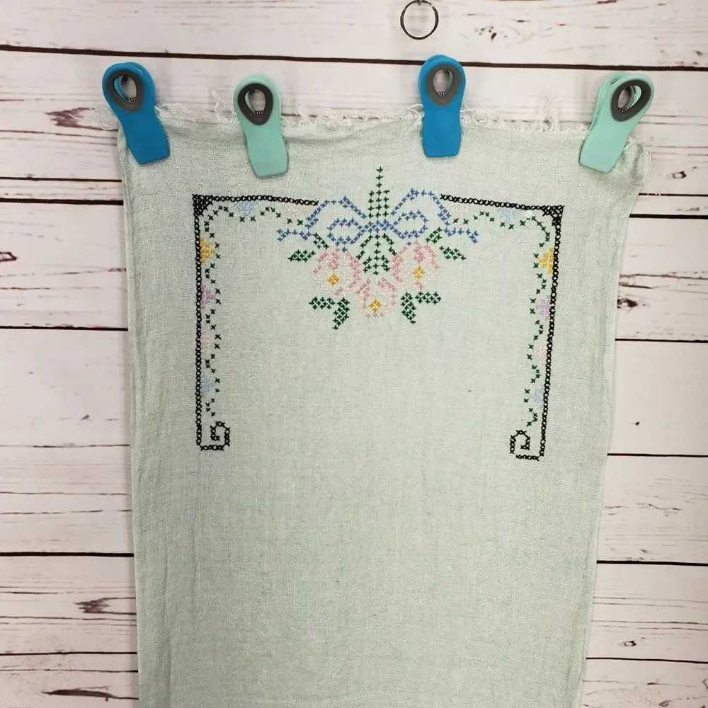 Vintage Dresser Scarf Table Runner Floral‎ Handmade Hand Stitched Fringe Green